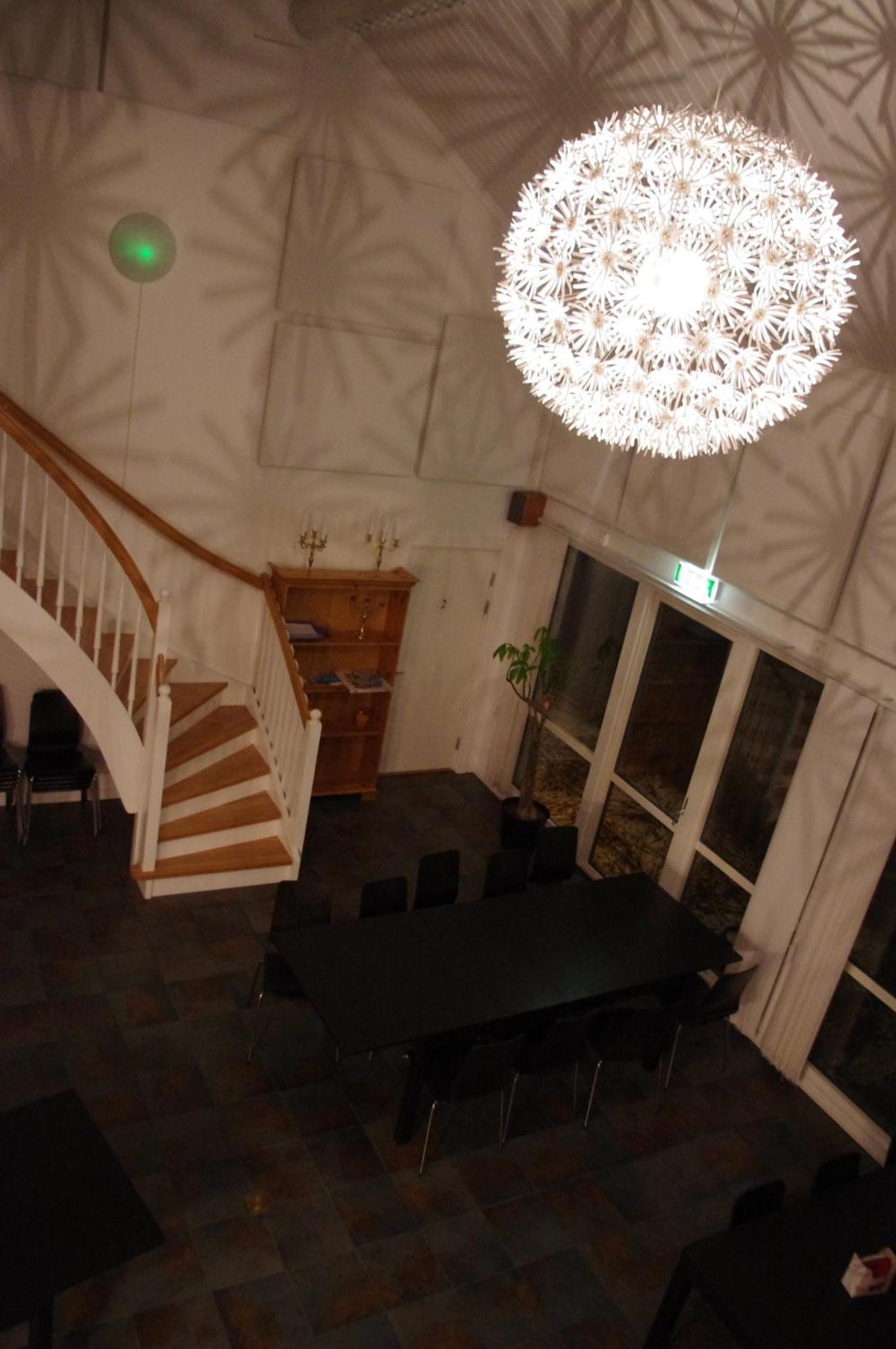 Aeventyrsgardens Vandrarhem, Kinnekulle Källby Zewnętrze zdjęcie