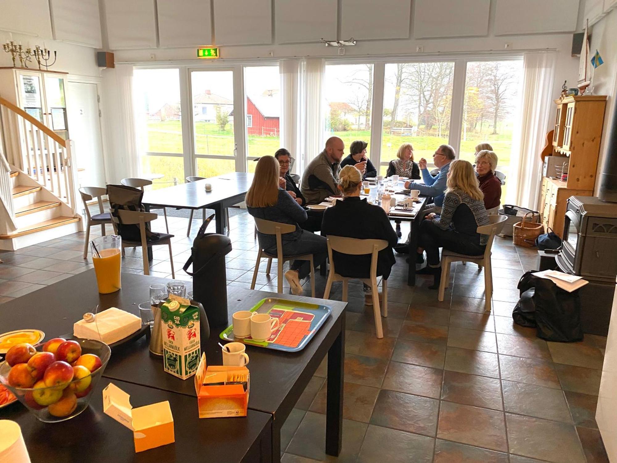 Aeventyrsgardens Vandrarhem, Kinnekulle Källby Zewnętrze zdjęcie